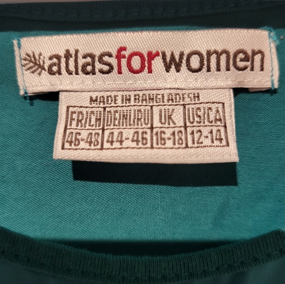 96- silky top - Picture 2 of 2